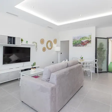 Apartamentos Turisticos Playa Marinsa Torre Del Mar Extérieur photo